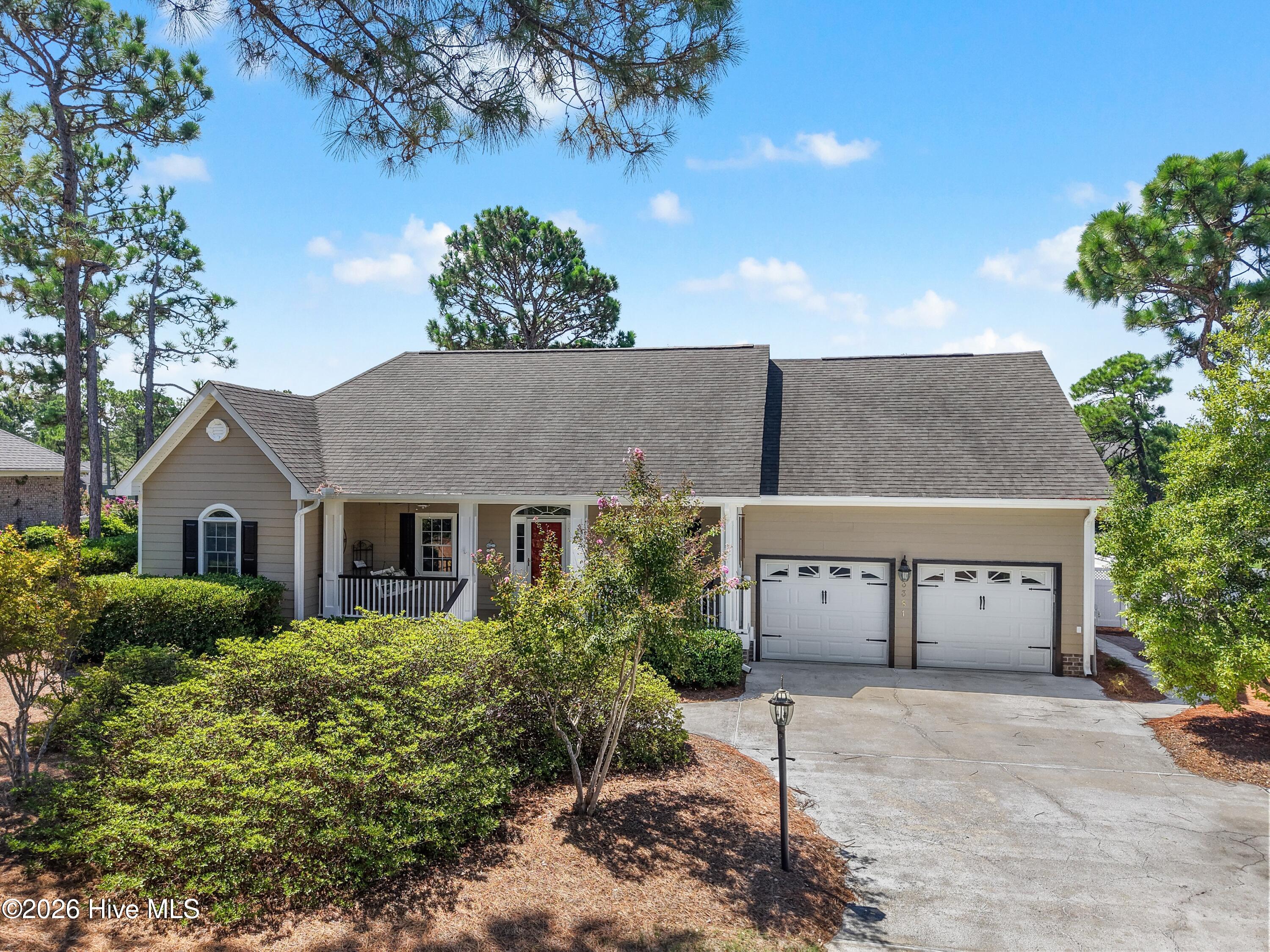 3381 St James Drive