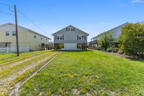 Tiny photo for 1513 Easy Street, Surf City, NC 28445 (MLS # 100601547)
