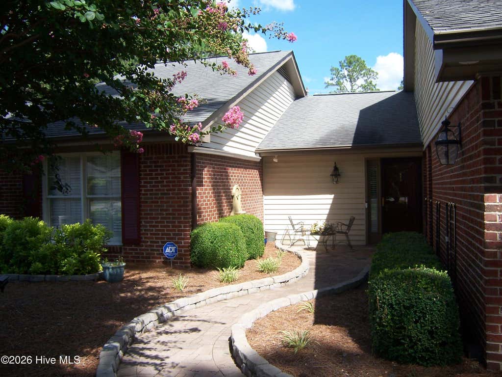 Photo of 110 Mallard Lane, Pinehurst, NC 28374 (MLS # 100597729)