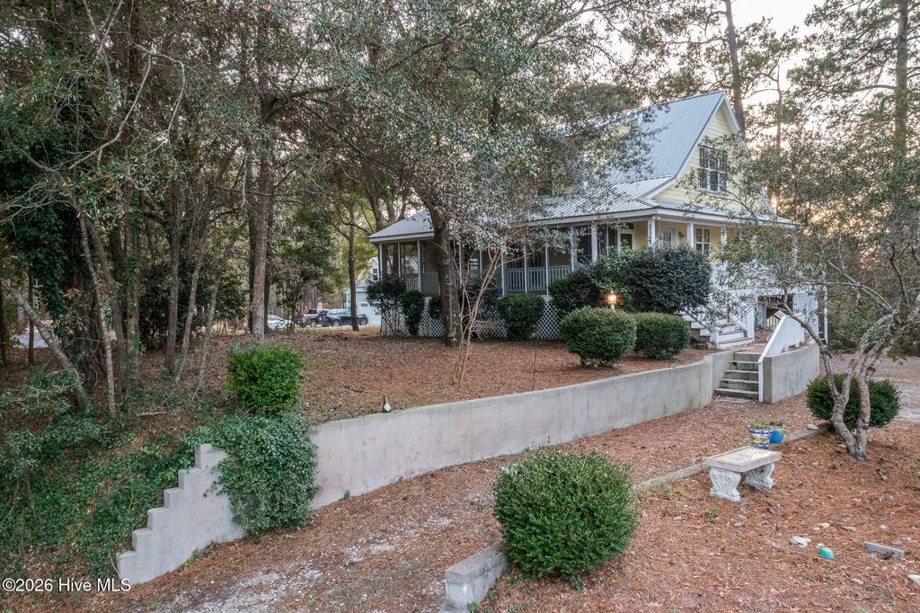 Photo of 3165 Island Drive SE, Bolivia, NC 28422 (MLS # 100549420)