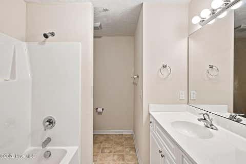Tiny photo for 625 Spencer Farlow Drive #22, Carolina Beach, NC 28428 (MLS # 100599215)
