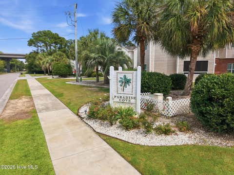 Tiny photo for 625 Spencer Farlow Drive #22, Carolina Beach, NC 28428 (MLS # 100599215)