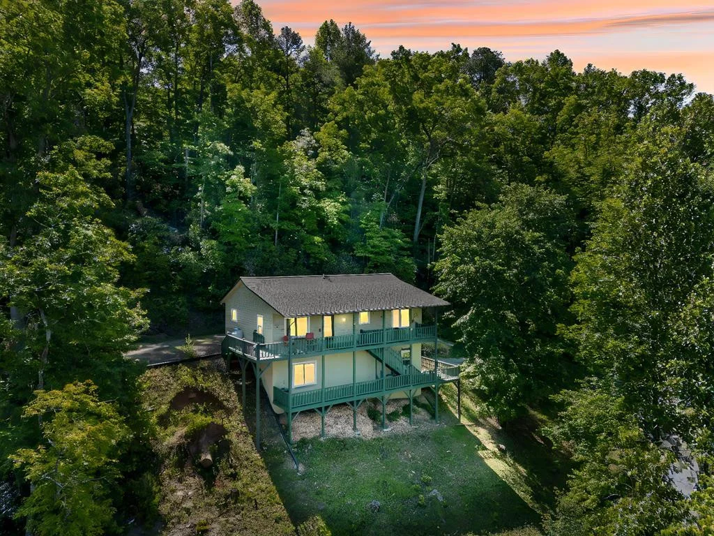 81 Trinity Drive