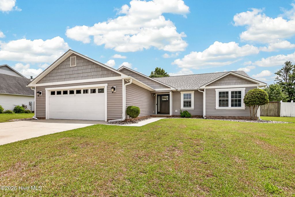 Photo of 508 Red Fox Court, Havelock, NC 28532 (MLS # 100574418)