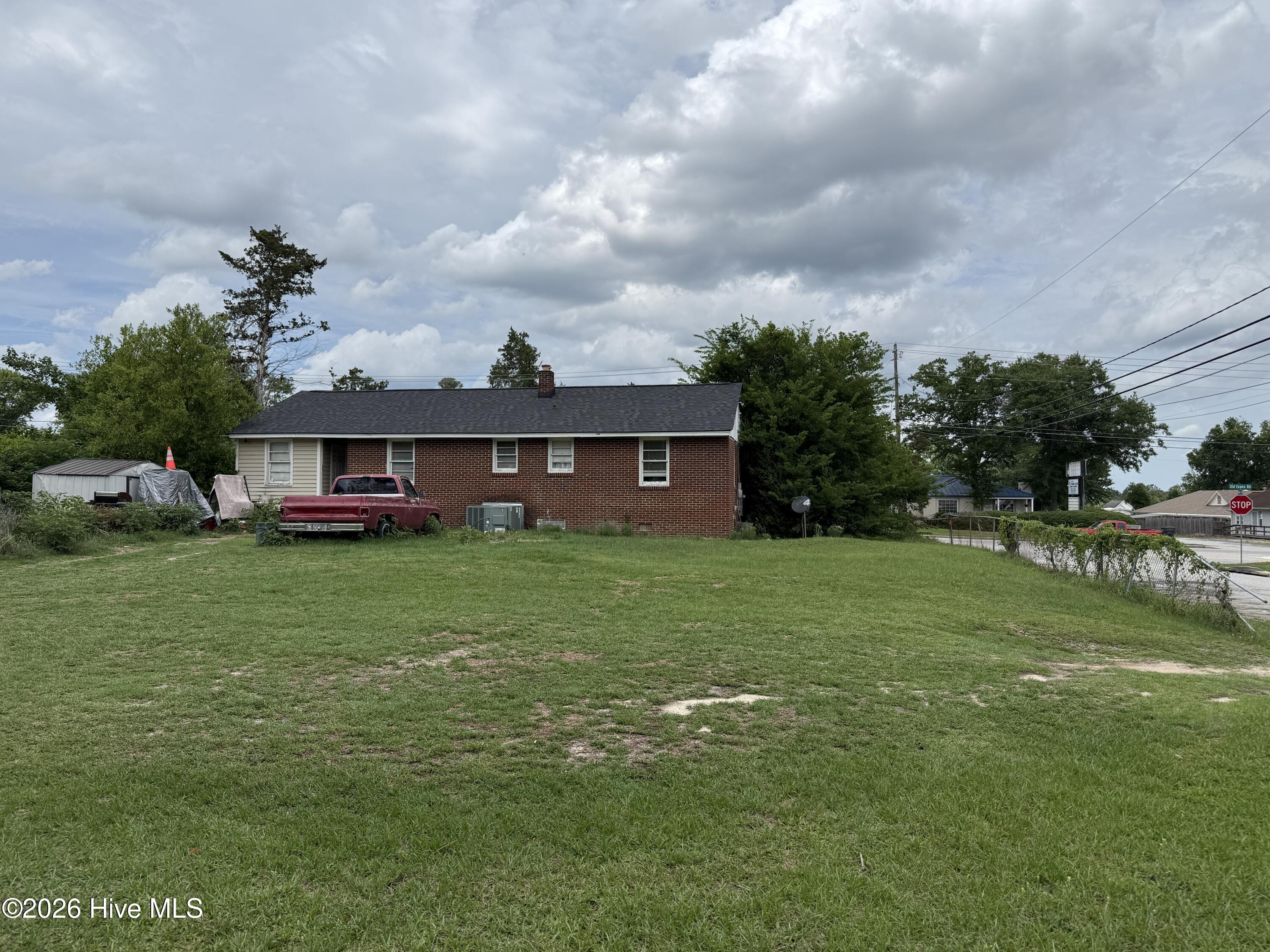 123 Old Evans Road