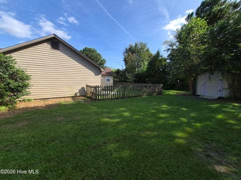 Tiny photo for 809 Autumn Leaves Court, Wilmington, NC 28411 (MLS # 100604771)