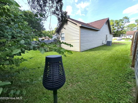 Tiny photo for 809 Autumn Leaves Court, Wilmington, NC 28411 (MLS # 100604771)
