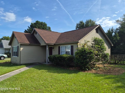 Photo of 809 Autumn Leaves Court, Wilmington, NC 28411 (MLS # 100604771)