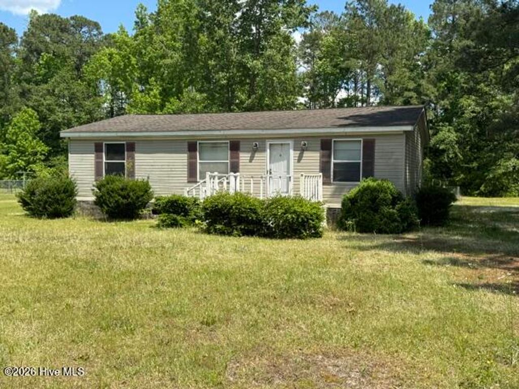 Photo of 111 Dogwood Circle, Leland, NC 28451 (MLS # 100574869)