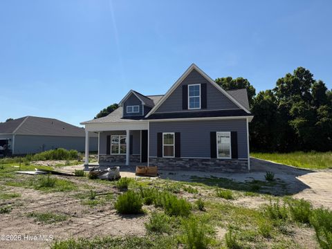 Homes For Sale - 120 Yardley Drive<br/> Johnston County, Smithfield, NC 27577