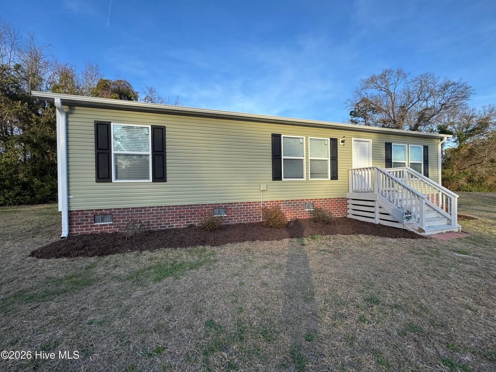 Photo of 113 Moores Landing Road, Hampstead, NC 28443 (MLS # 100558875)