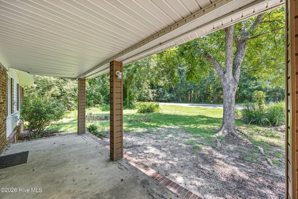 Photo of 505 E Coston Road, Burgaw, NC 28425 (MLS # 100601025)