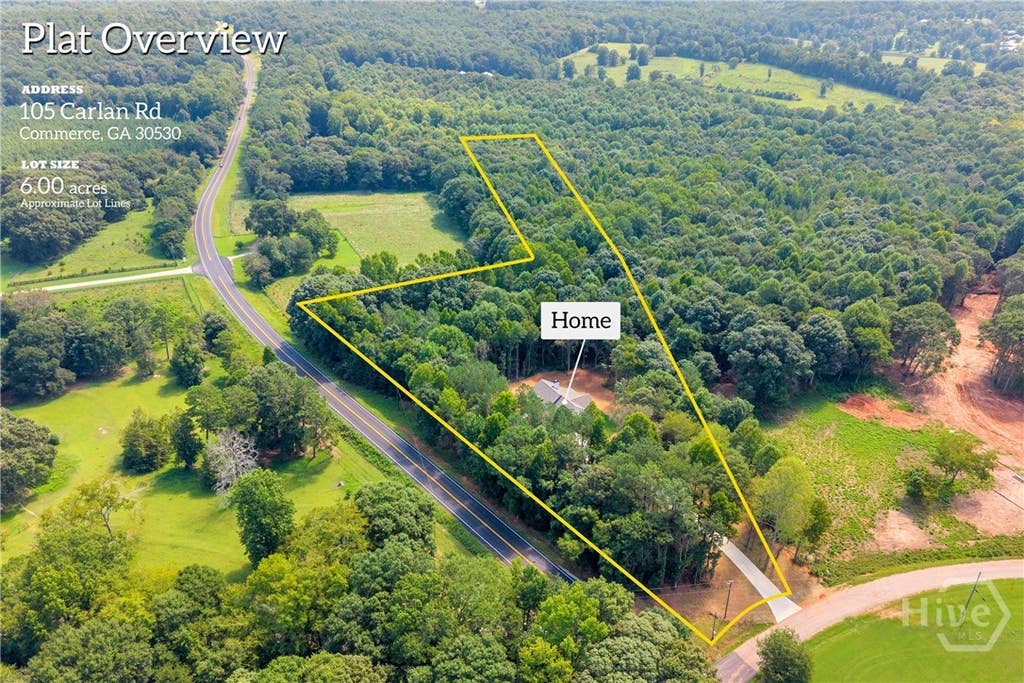 Photo of 105 Carlan Road, Commerce, GA 30530 (MLS # CL362525)