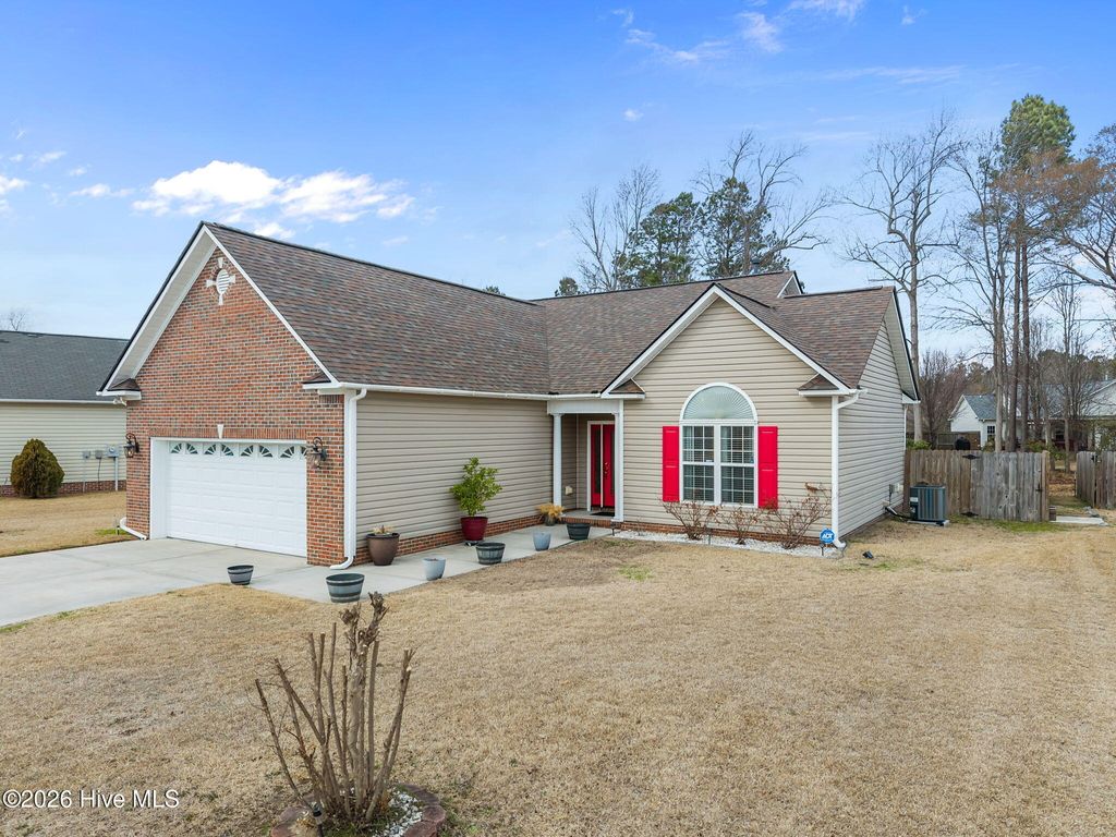 Photo of 102 Fairmont Lane, Jacksonville, NC 28540 (MLS # 100557483)