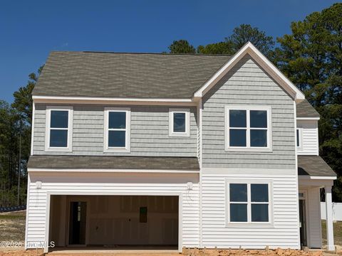 Homes For Sale - 905 Peckham Lp Loop<br/> Aberdeen, NC 28315