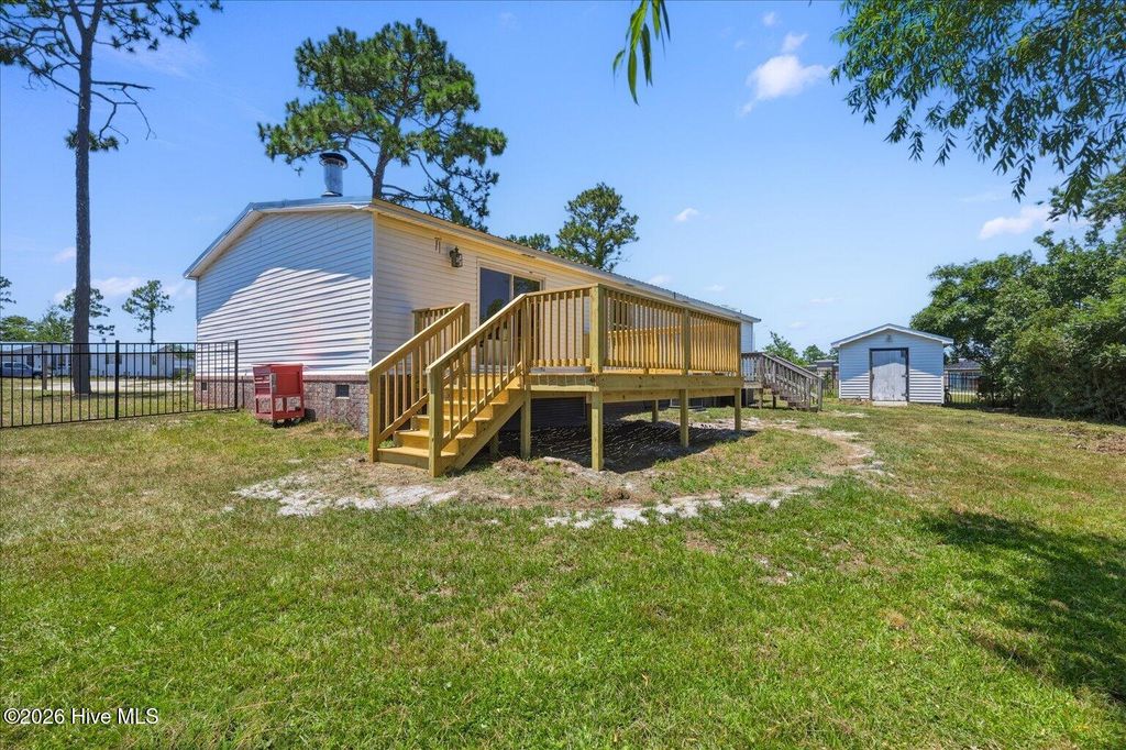 Photo of 216 Oak Grove Drive, Hampstead, NC 28443 (MLS # 100586006)