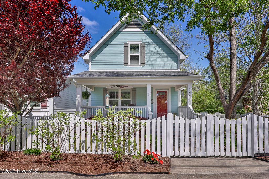 Photo of 2217 Gibson Avenue, Wilmington, NC 28403 (MLS # 100566208)