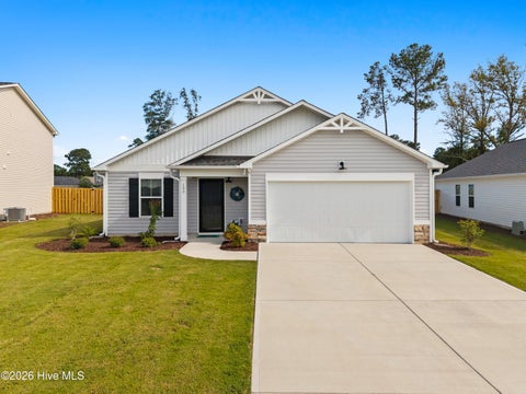 Homes For Sale - 103 Ginters Park Road<br/> Supply, NC 28462