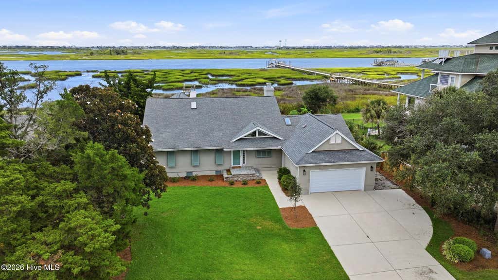 Photo of 119 Sound View Drive, Hampstead, NC 28443 (MLS # 100594445)