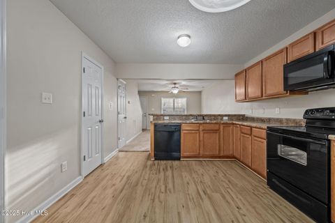 Tiny photo for 1004 Grandeur Avenue, Jacksonville, NC 28546 (MLS # 100546249)