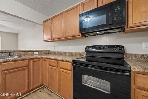 Tiny photo for 1004 Grandeur Avenue, Jacksonville, NC 28546 (MLS # 100546249)