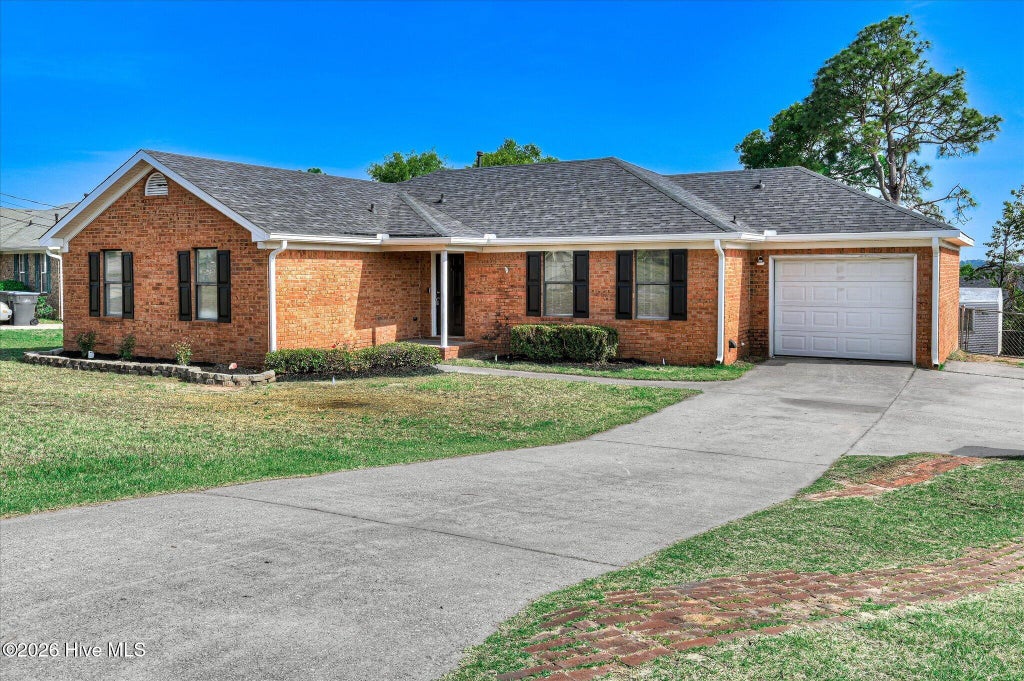 Photo of 3207 Darwood Drive, Augusta, GA 30906 (MLS # 100581049)