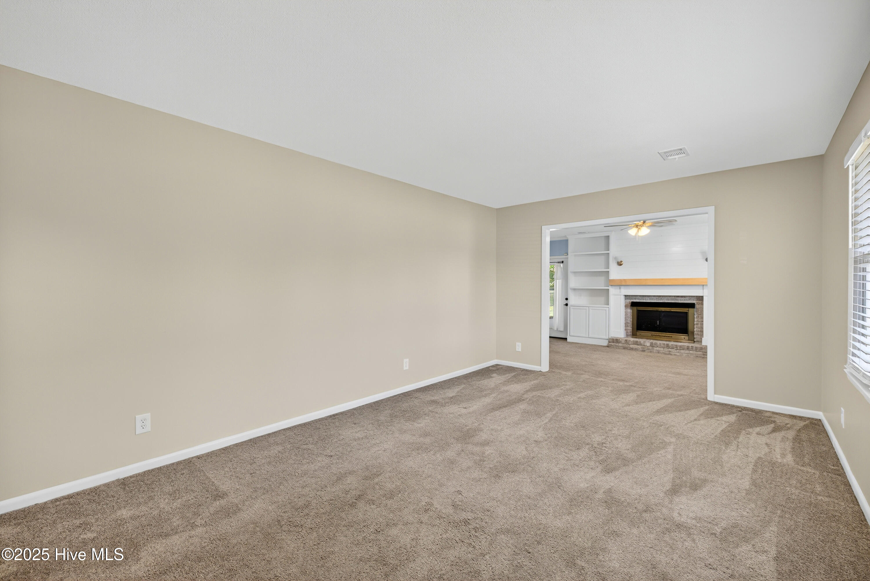 Wilmington, North Carolina 28412, United States, 3 Bedrooms Bedrooms, ,2 BathroomsBathrooms,Residential,Active,256141