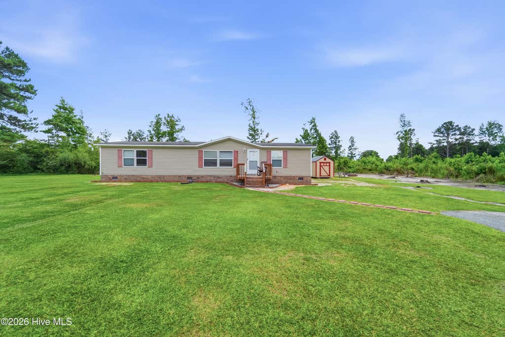 Photo of 131 Thomas Roberts Road, Magnolia, NC 28453 (MLS # 100584380)