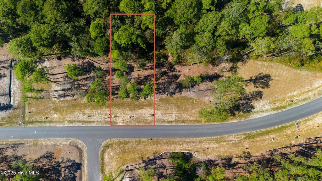 Photo of 501 Freedom Park Road, Beaufort, NC 28516 (MLS # 100536228)