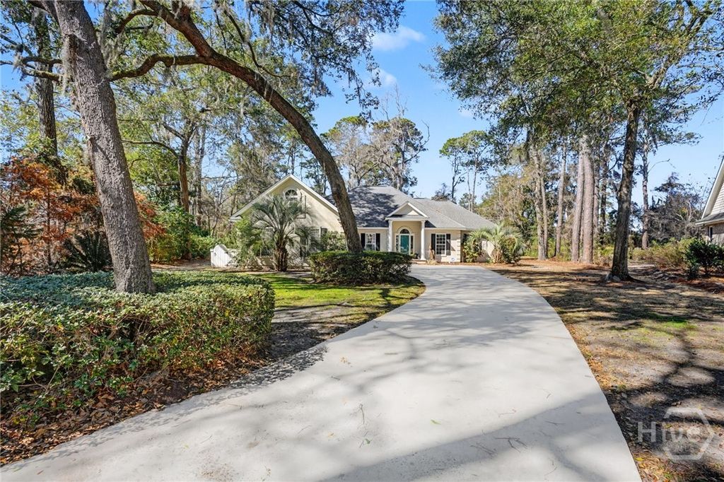 Photo of 120 Woodline Drive, Savannah, GA 31410 (MLS # SA350412)