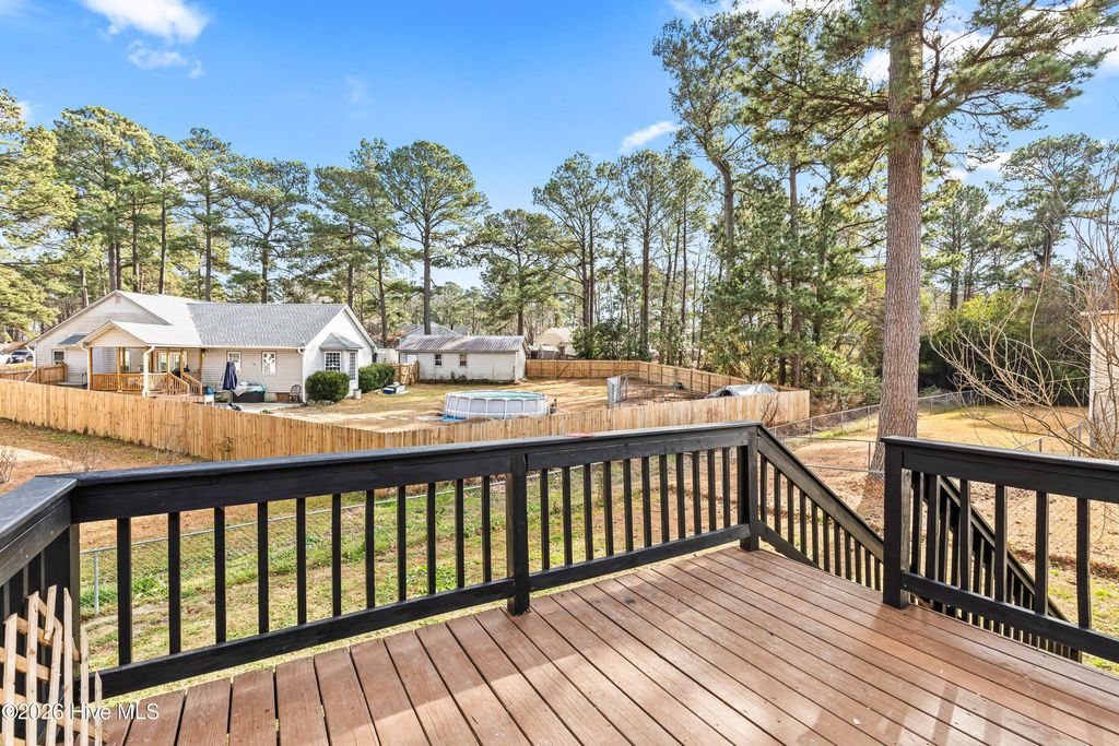 Photo of 217 Wedgewood Drive, Jacksonville, NC 28546 (MLS # 100548610)