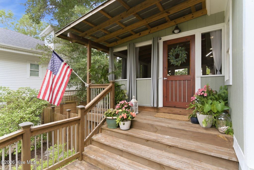 Photo of 101 SE 23rd Street, Oak Island, NC 28465 (MLS # 100573670)