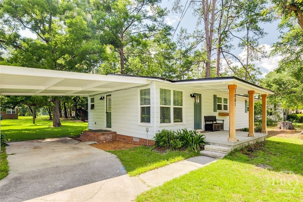 Photo of 1001 Richland Avenue, Rincon, GA 31326 (MLS # SA359548)