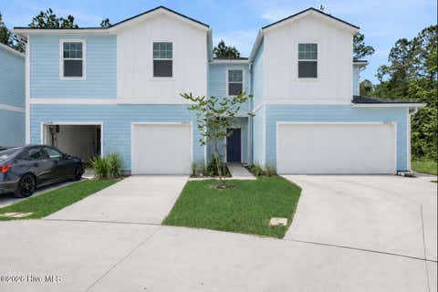 Townhouse For Sale - 237 Senna Drive<br/> Holly Ridge, NC 28445
