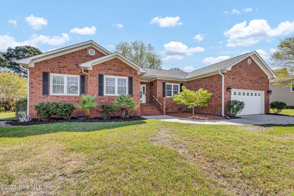 Photo of 507 N Colony Circle, Wilmington, NC 28409 (MLS # 100565343)