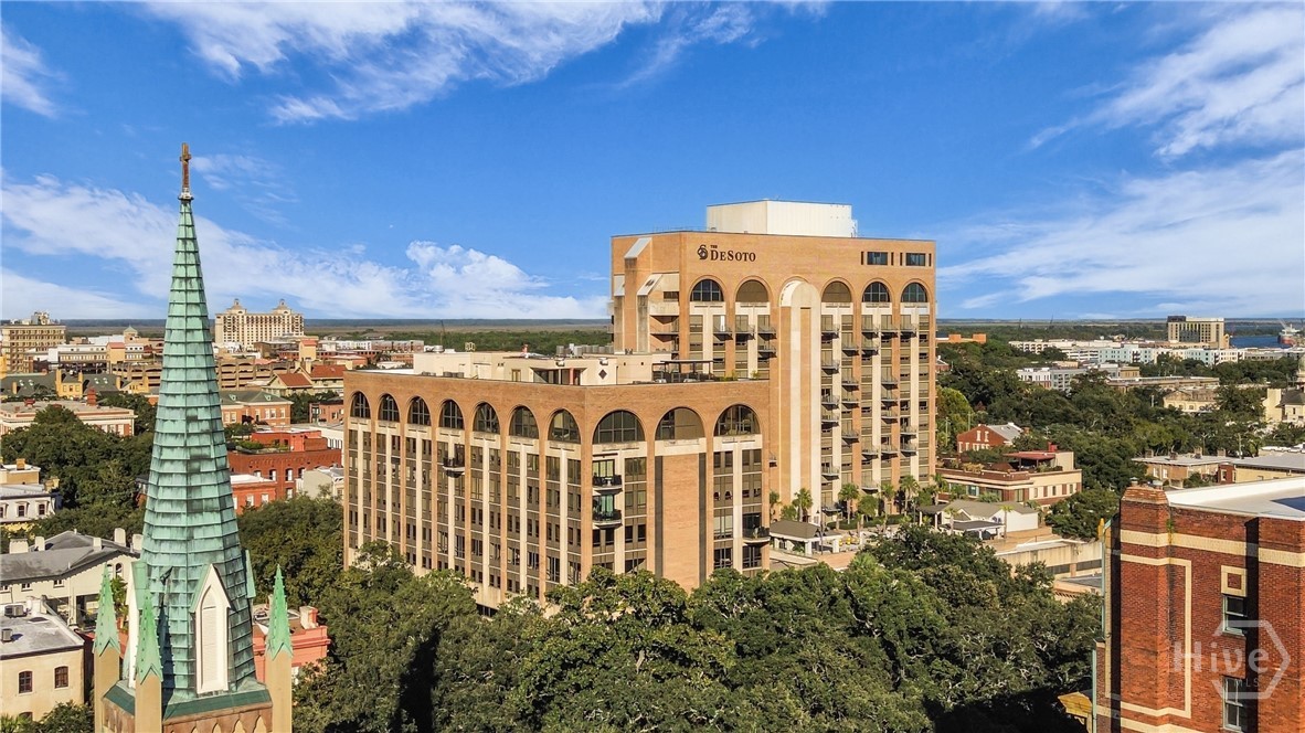 Savannah, Georgia 31401, United States, 1 Bedroom Bedrooms, ,2 BathroomsBathrooms,Residential,Active,255408