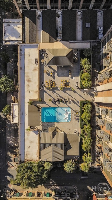 Savannah, Georgia 31401, United States, 1 Bedroom Bedrooms, ,2 BathroomsBathrooms,Residential,Active,255408