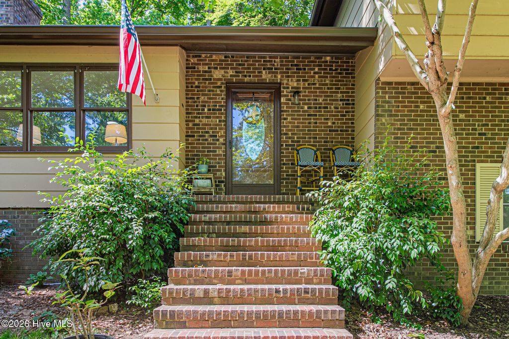 Photo of 1832 Travis Lane, Burlington, NC 27217 (MLS # 100577900)