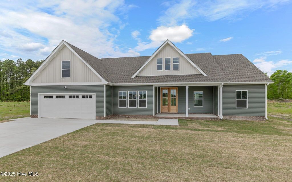 Photo of 1301 Lynchs Corner Road, Elizabeth City, NC 27909 (MLS # 100543215)