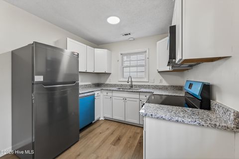 Tiny photo for 302 Pine Valley Road, Jacksonville, NC 28546 (MLS # 100555829)