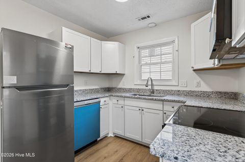 Tiny photo for 302 Pine Valley Road, Jacksonville, NC 28546 (MLS # 100555829)