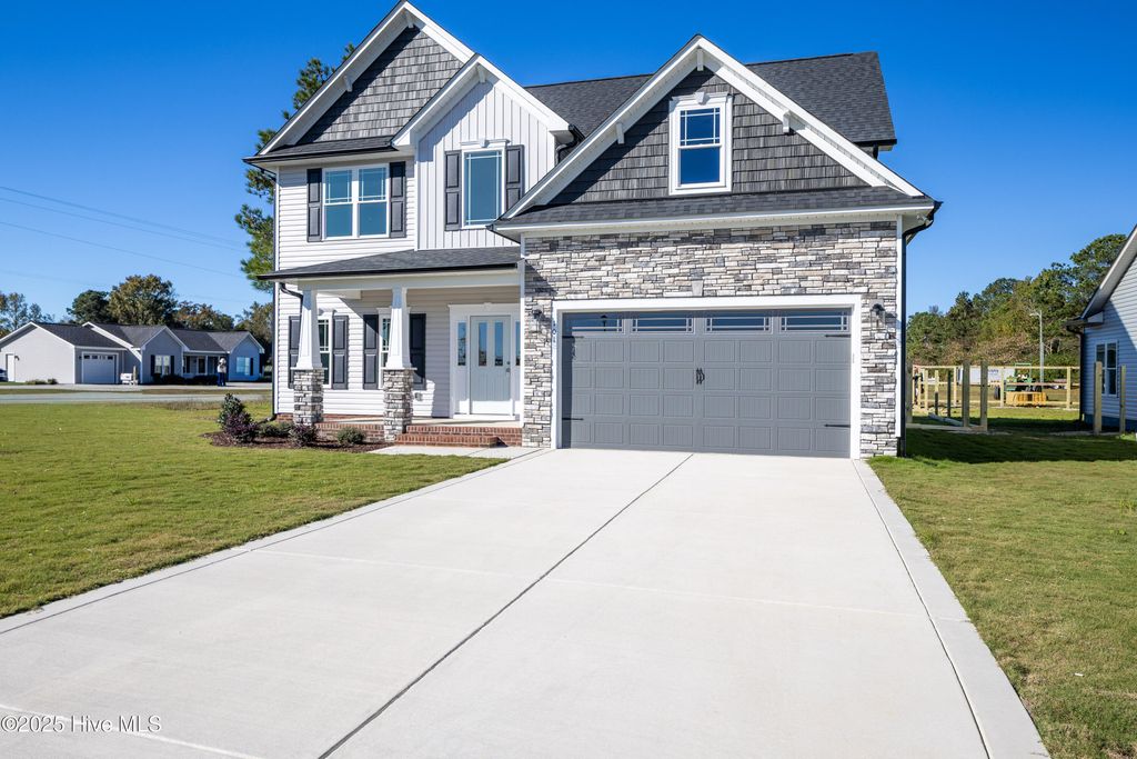 Photo of 101 Sunny Acres Lane, Clinton, NC 28328 (MLS # 100530007)