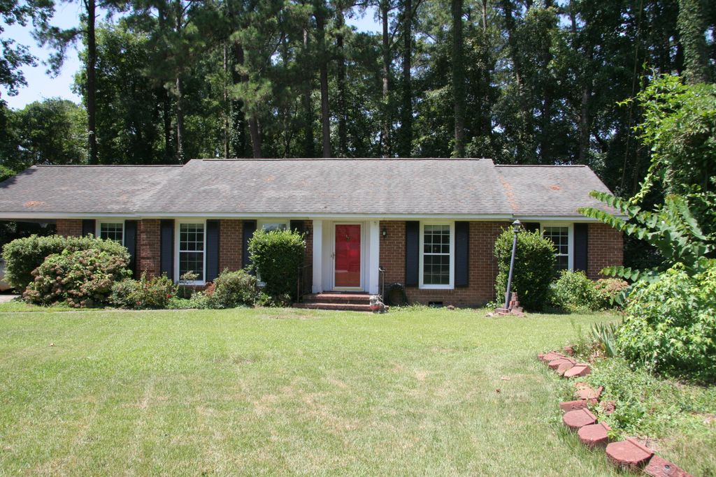 Photo of 221 SIMMONS Court, Augusta, GA 30907 (MLS # 531807)