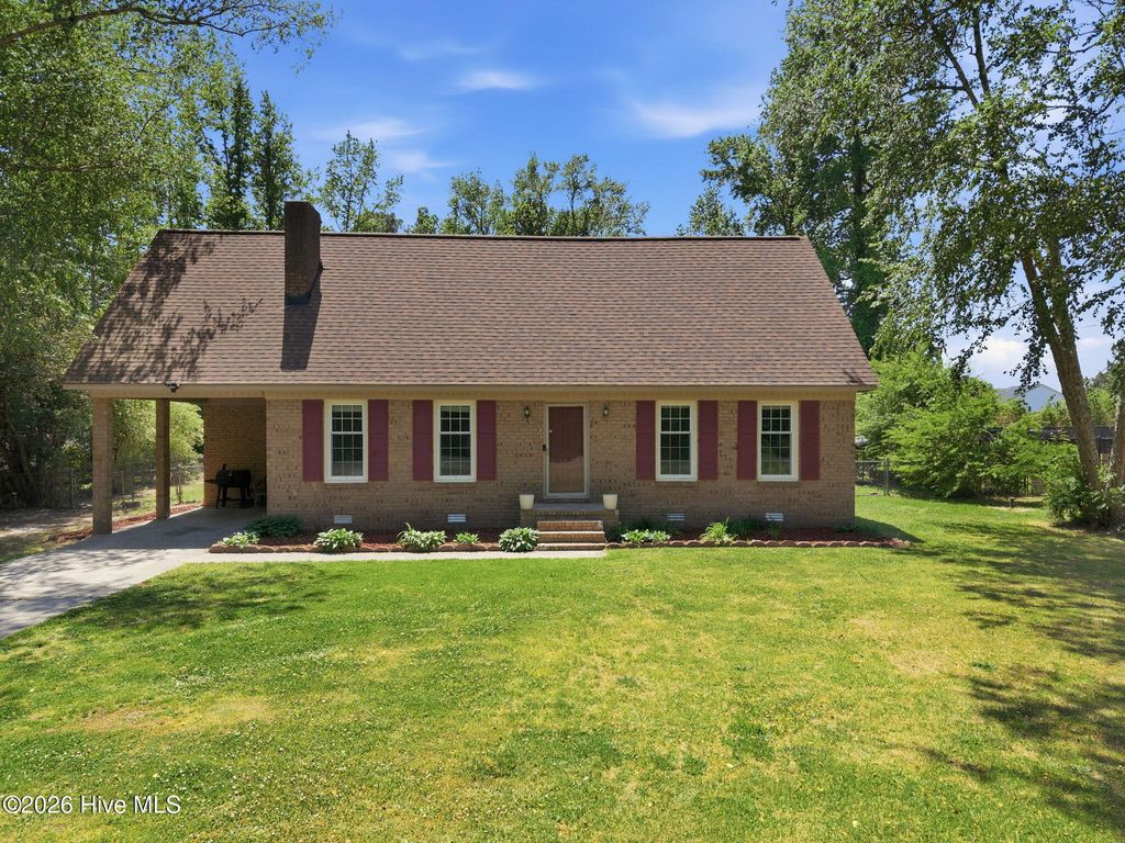 Photo of 3830 Norris Store Road, Ayden, NC 28513 (MLS # 100569608)