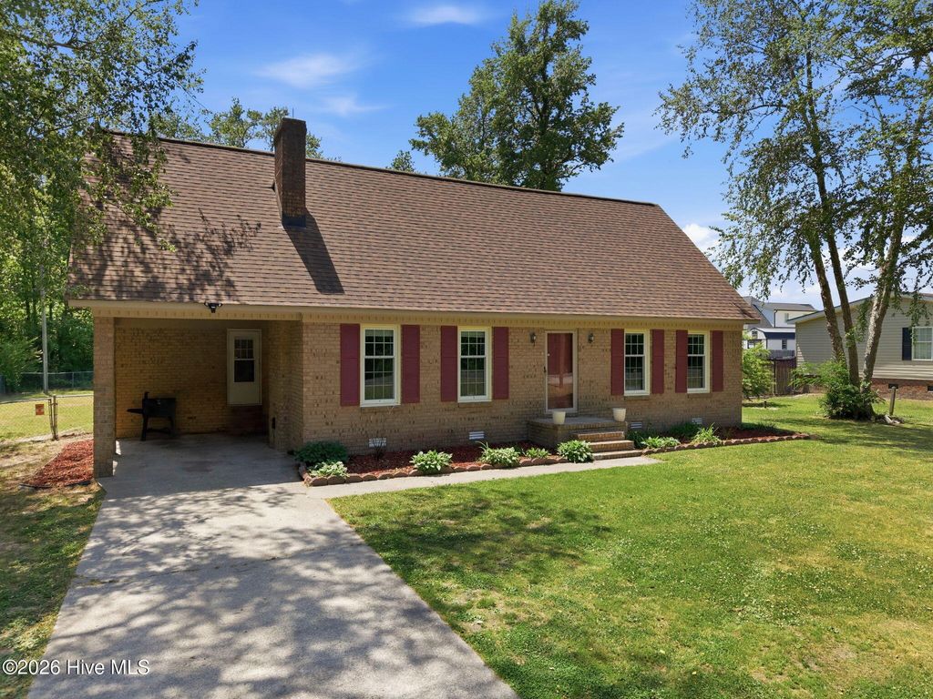 Photo of 3830 Norris Store Road, Ayden, NC 28513 (MLS # 100569608)