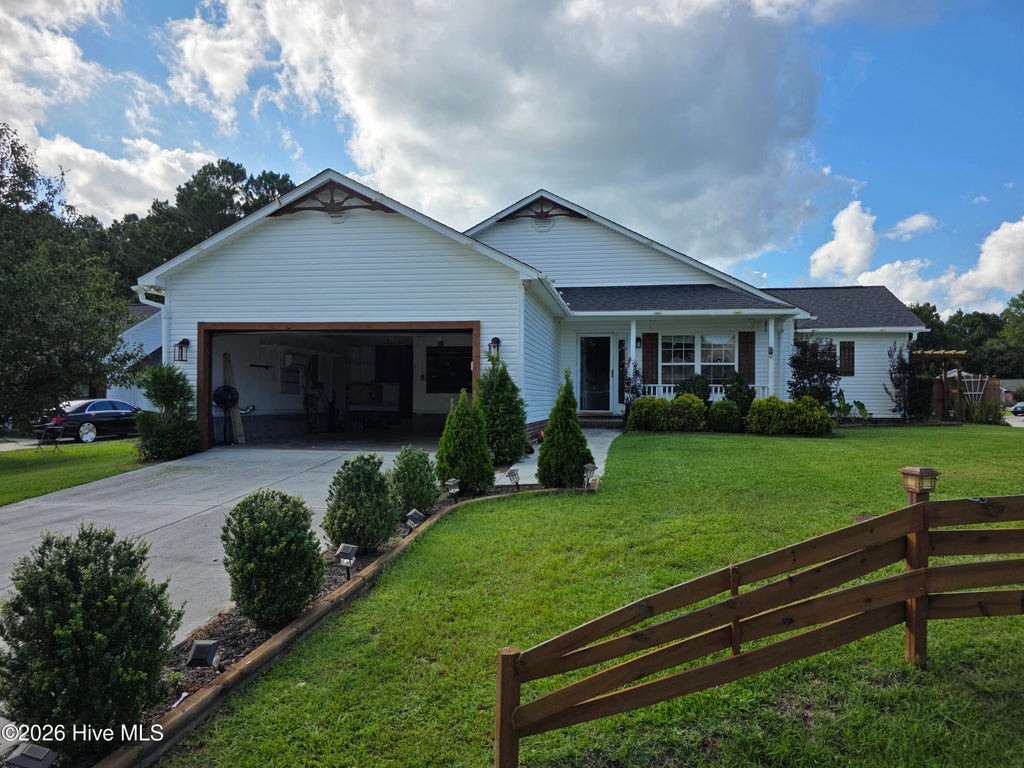 Photo of 200 Flagstone Lane, Jacksonville, NC 28546 (MLS # 100603735)