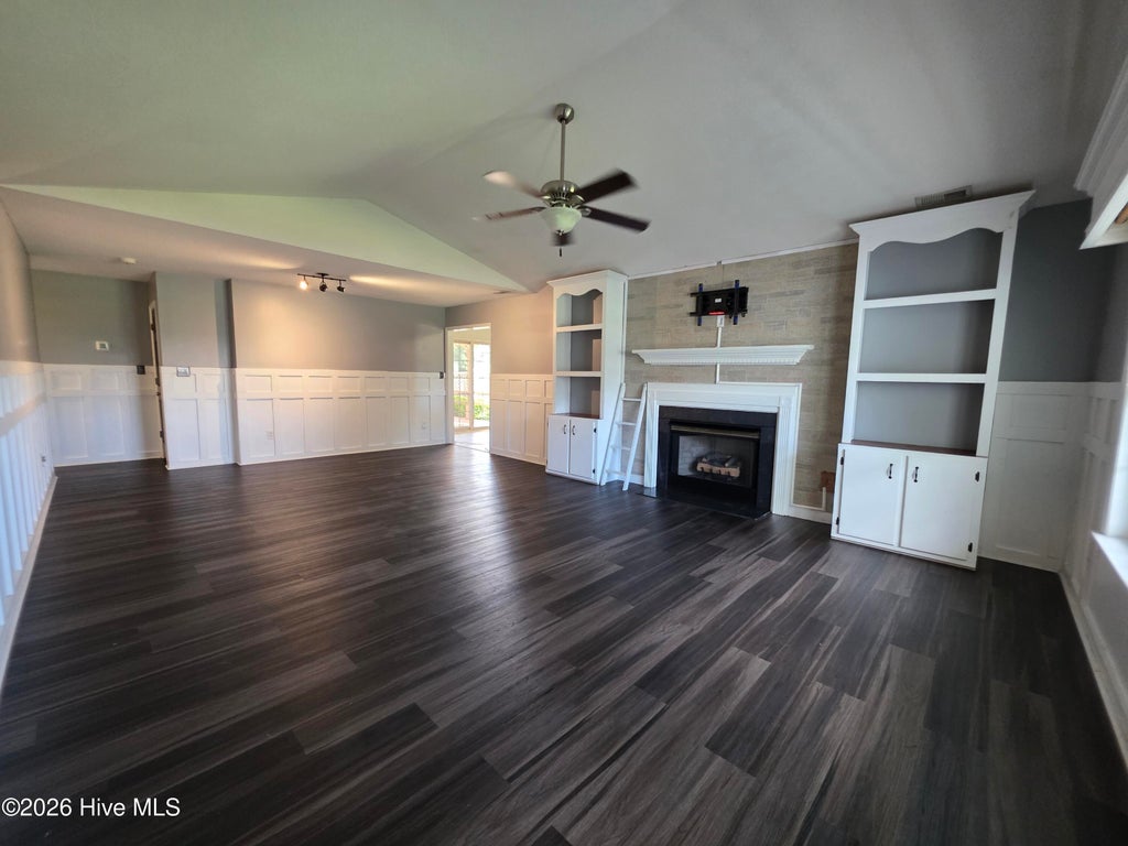 Photo of 200 Flagstone Lane, Jacksonville, NC 28546 (MLS # 100603735)