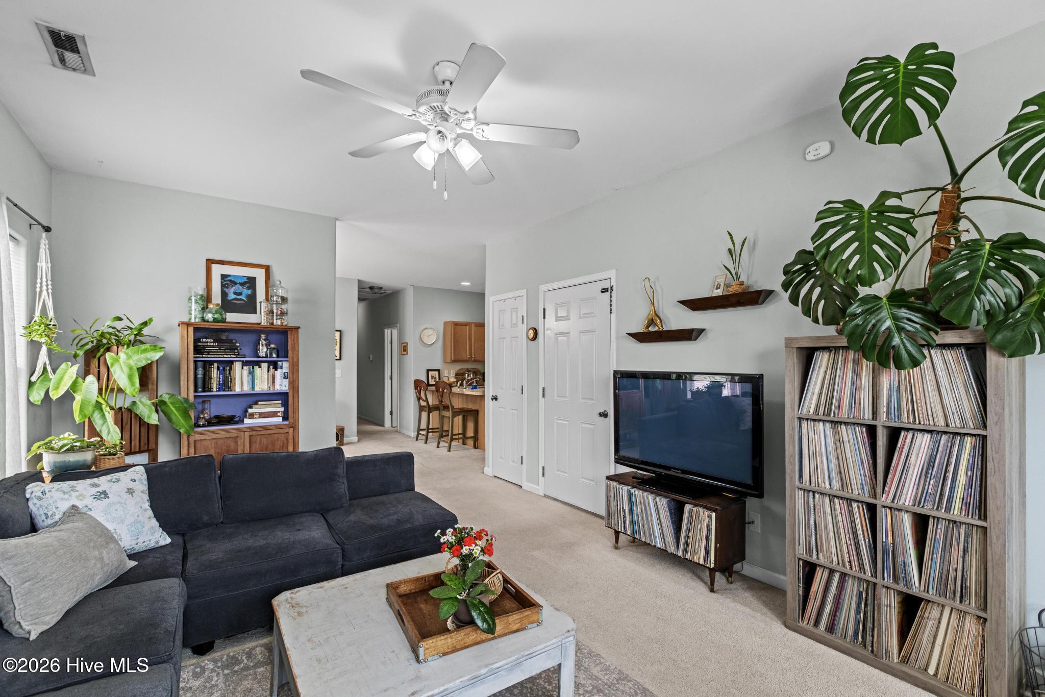 215/217 Lloyd Street