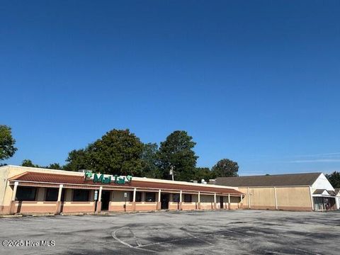 109 Henderson Drive 109-115 Jacksonville NC 28540