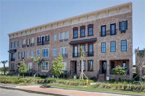 Townhouse For Sale - 421 Port Street<br/> Savannah, GA 31401